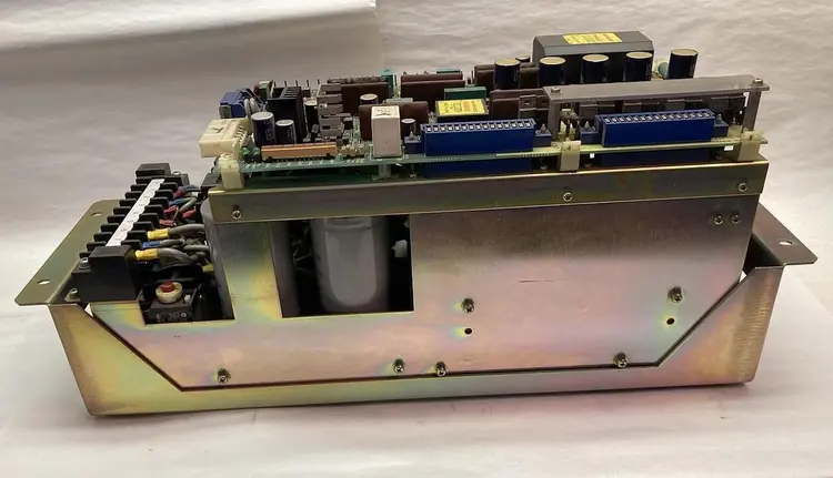 Used FANUC A06B-6047-H104 Industrial Controls | Surplus Asset Holdings #1219738