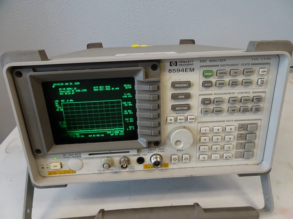 USED HP 8594EM