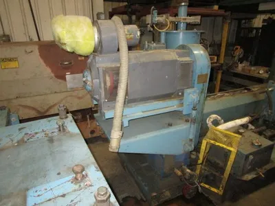 CINCINNATI MILACRON 3.5" extruder Extruders, Low Boy 2.6" - 3.5""" | Mark One Machinery (3)