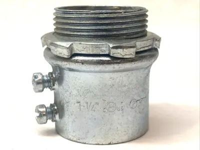 New | in-Stock RACO 1-1/4" EMT SET-SCREW CONDUIT CONNECTOR UNINSULATED LOT OF 10 Electrical Fittings Michigan US | Maverick Industrial Sales #1091509