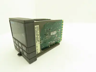 Honeywell DC300E-E-000-10-0000-0 UDC3300 Digital Temperature Controller