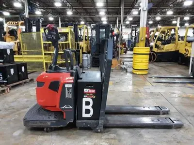 USED 2021 LINDE EWR30