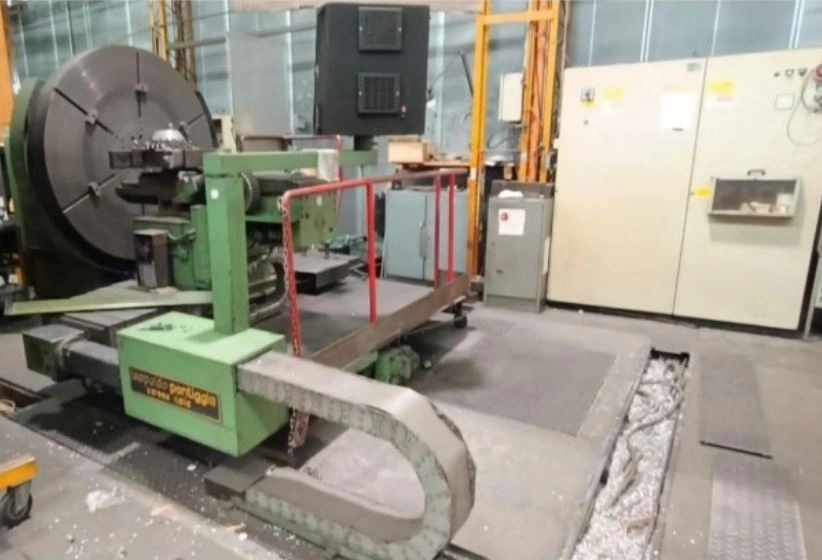 LEOPOLDO PONTIGGIA Facing Lathe, in very good used condition, POA