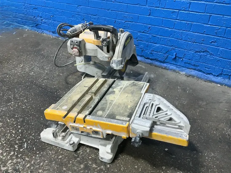 Used DEWALT D24000 Mosaic Saws Ohio US | HGR 24 #1463330