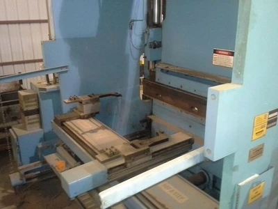 WYSONG (Used) CNC HYDRAULIC PRESS BRAKE, 8'x140TON, PHP 140-96