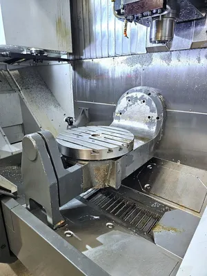 2017 HAAS UMC-750SS MACHINING CENTERS, VERT., N/C & CNC, 5-AXIS | Wheeler Machinery Sales (5)