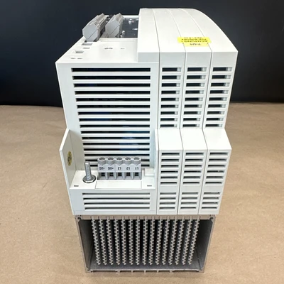 USED Lenze EVS9325-ESV004