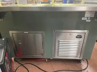Used ColorPoint Used 50" Colorpoint 50-CFMA 3 Pan Refrigerated Salad Bar with Sneeze Guards 120V Food Displays Illinois US | Falcon Restaurant Supply #1375715
