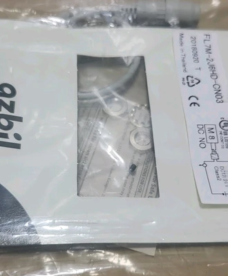 NEW Azbil FL7M-2J6HD-CN03
