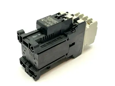 Used Fuji Electric SC-E02/G, SZ-A22/T PLC Contactors Michigan US | Maverick Industrial Sales #1399864