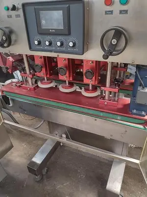 Used CHADAM 6 QUILL CAPPER WITH ELEVATOR FEEDER _UNKNOWN_ Cappers Illinois US | Save on Equipment #1183781
