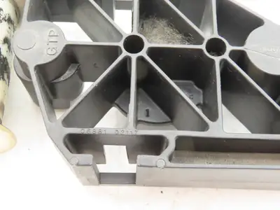 Dematic 06881-02116 RH Accumulation Conveyor 2-Way Flow Control Flange Wheel