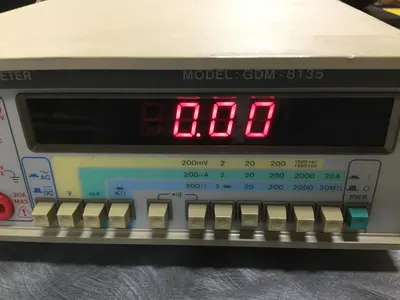 USED GW INSTEK GDM-8135