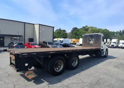 Used 2018 FREIGHTLINER CASCADIA Conventional trucks Florida US | Truck and Van Outlet #1509230
