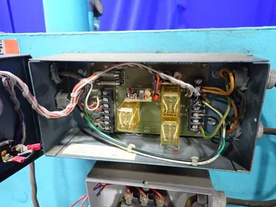 Used CONAIR PLASTIC 70003704 Misc Plastics Equipment Ohio US | HGR 24 #867196