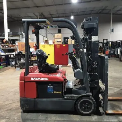 USED 2019 RAYMOND 4460C35S