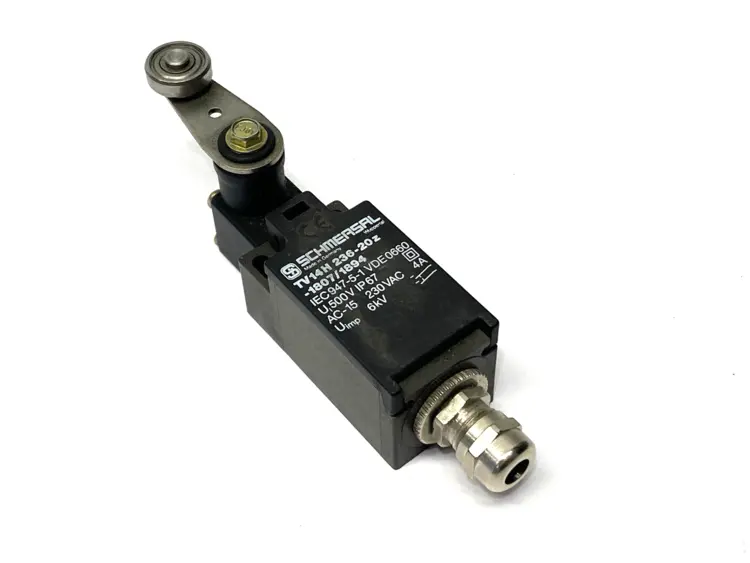 Used Schmersal Limit Switch w/ Roller Lever 230VAC 6kV Relays & Switches Michigan US | Maverick Industrial Sales #1402095