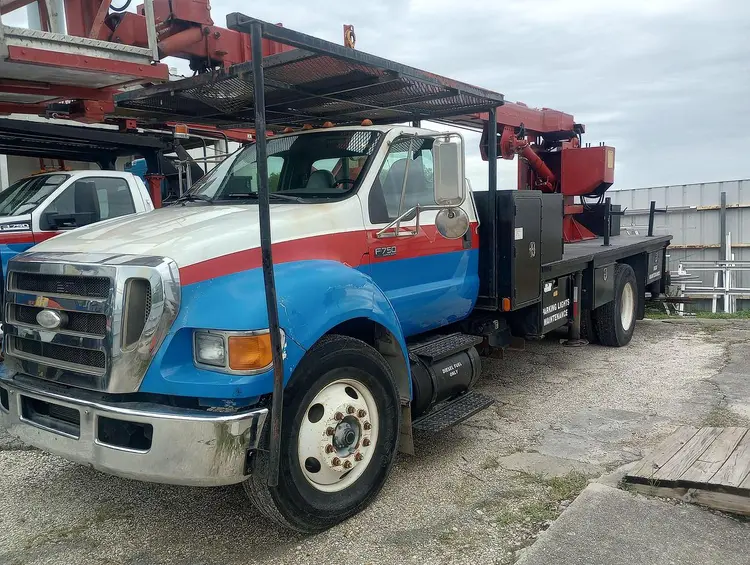 Used 2009 WILKIE 65XRB Bucket (boom) trucks Florida US | Monster Equipment #1382731