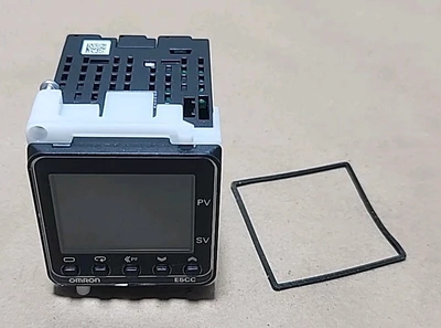 NEW Omron E5CC-RX2ASM-003