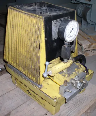 Enerpac Model E0E1555 Hydraulic Unit