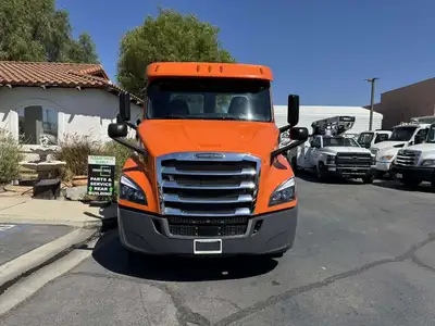 Used 2019 FREIGHTLINER T11664ST Conventional trucks California US | Commerce Truck Equipment Sales #1548731