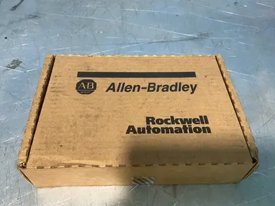 Used ALLENBRADLEY 1746OX8 Input / Output Modules Ohio US | HGR 24 #1345360