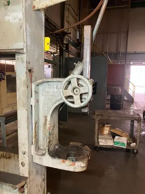 Used _UNKNOWN_ _UNKNOWN_ H-Frame Presses Ohio US | Myron Bowling Auctioneers Inc #1504335
