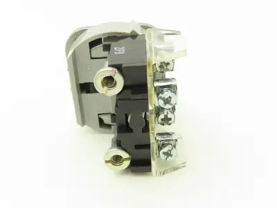 Allen Bradley 800T-H2A Selector Switch 2 Position Maintained 30mm Lot 2