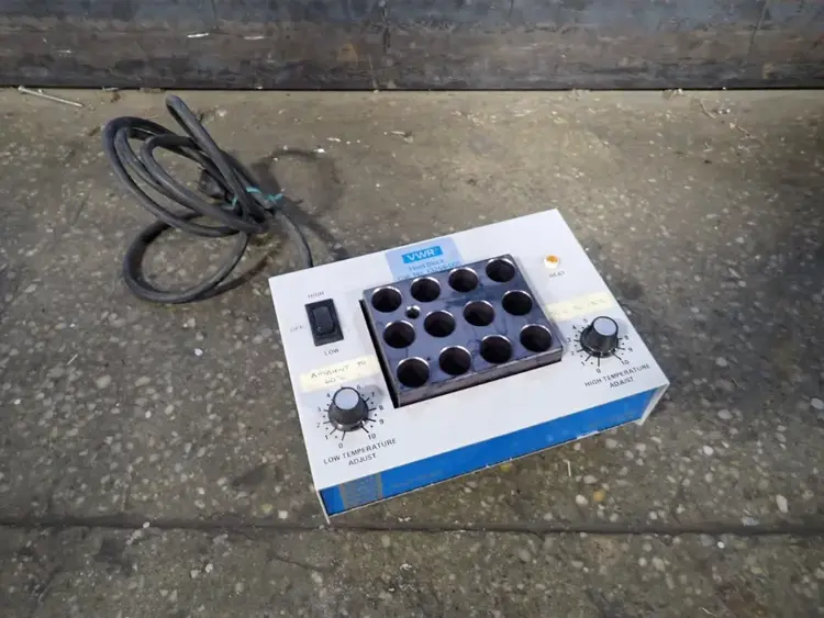 Used VWR 13259005 Lab Water Baths Ohio US | HGR 24 #754897