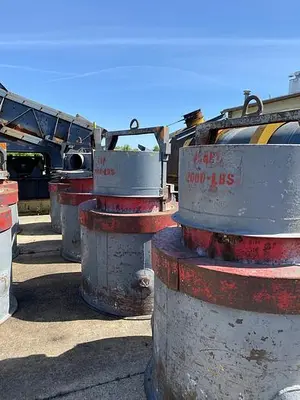 USED CHARGING BUCKETS
