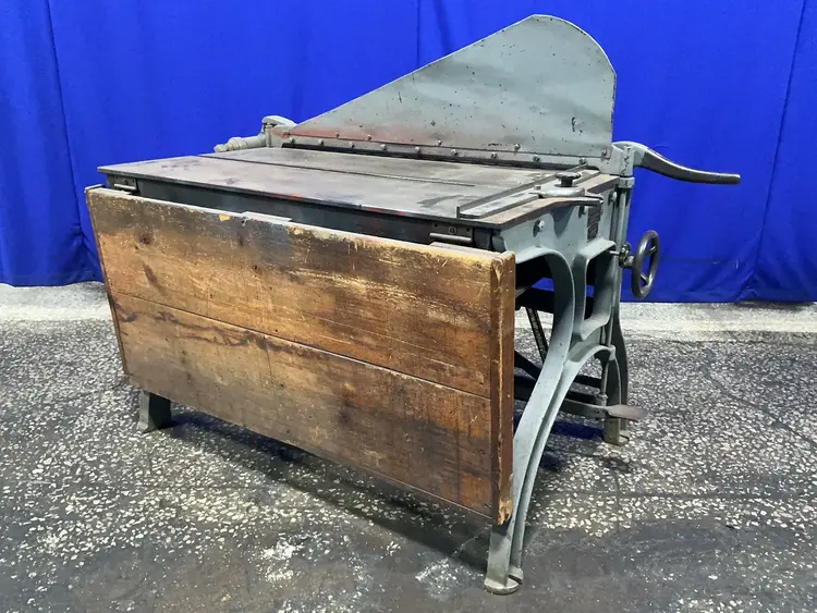 Used JOHN & JACQUES & SON _UNKNOWN_ Guillotines Ohio US | HGR 24 #1505791