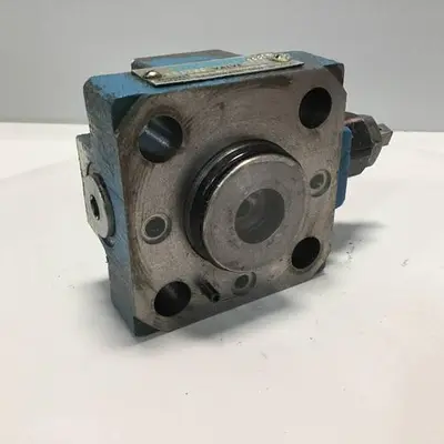 USED VICKERS CVCS25C1S2W24510