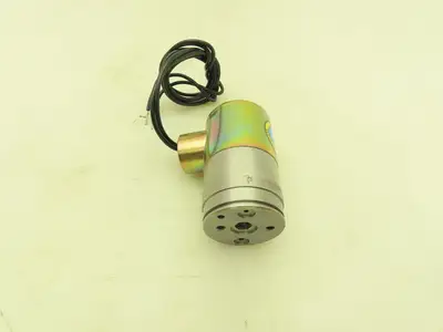 Honeywell Skinner V10D2370 Solenoid Valve 3-Way 120V 1000 PSI 1/16" Orifice