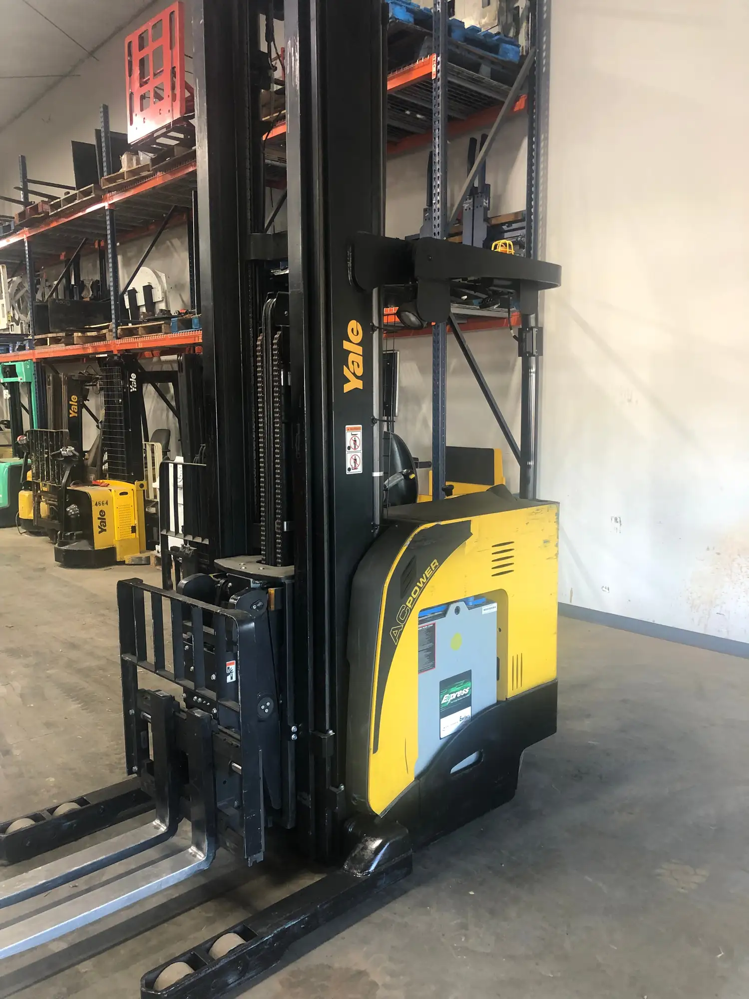 Used 2019 Yale NDR035EB Reach Trucks New York US | United Lift #1446916