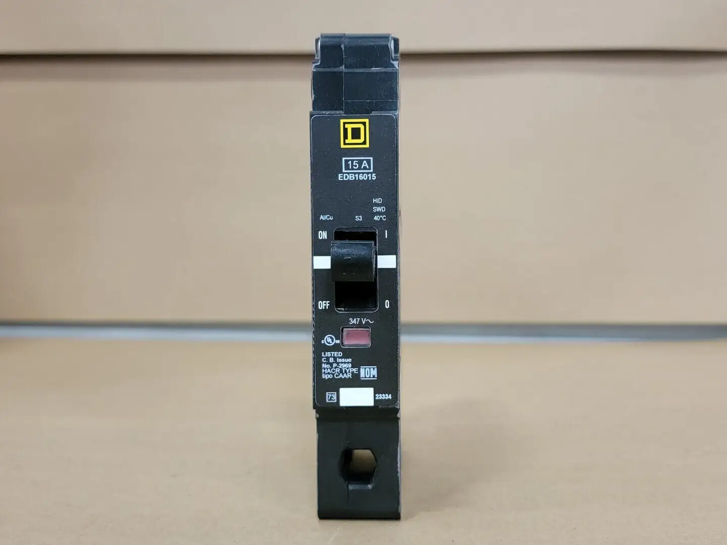 NEW SQUARE D EDB16015