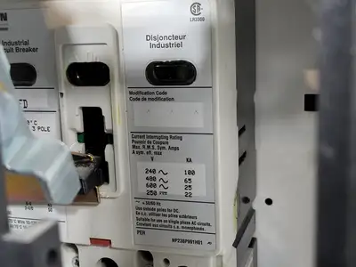 20/15A, 3 Pole, 600V Circuit Breaker HFD Bucket for Freedom 2100 MCC Frame