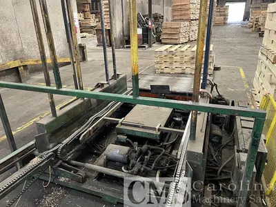 USED 1979 VIKING DUO-MATIC PALLET NAILER