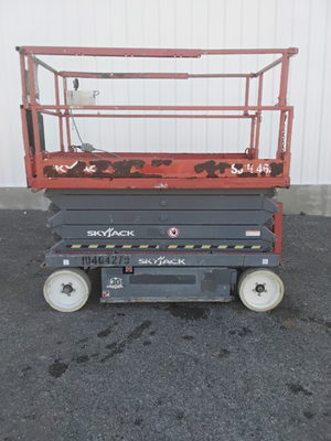 USED 2015 Skyjack SJ4632