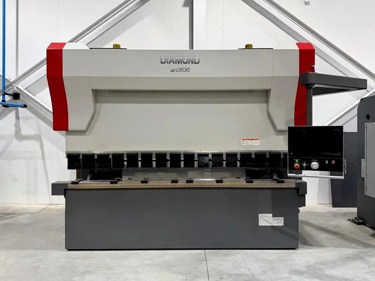 Used 2023 MITSUBISHI DIAMOND BH13530 Press Brakes | Machine Factory Outlet #1267029