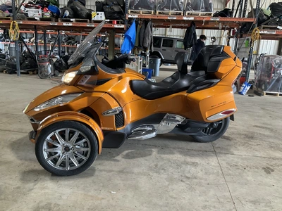 USED 2014 CAN-AM SPYDER
