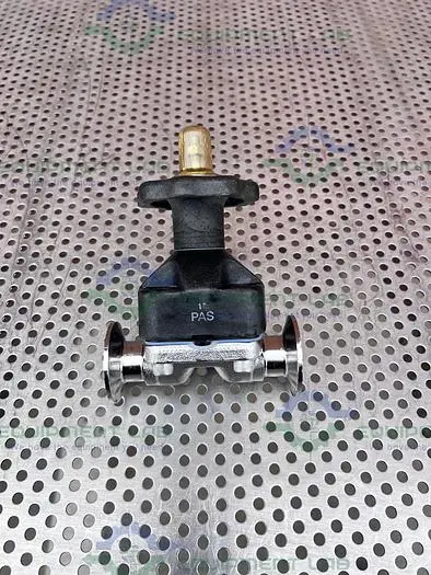 Used ITT PURE FLO 1-316L-RA15MAX-CWP150 DIAPHRAGM VALVE W/ 1" SANITARY FITTING Valves/Fittings California US | Equipment Lab #485536
