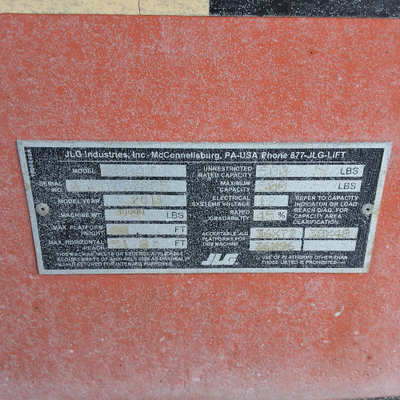 USED 2013 JLG 800AJ