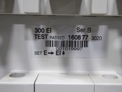 Allen Bradley 100-D300 2K4C EI Isolation Contactor 110-130V Coil 340A Used