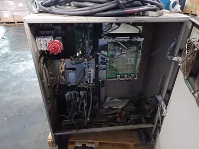 USED 2013 YASKAWA MOTOMAN MH6