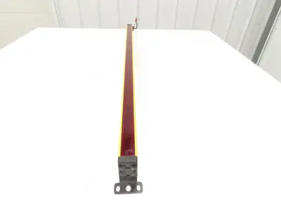 STI 70158-1148 Light Curtain Receiver MiniSafe 4600 Range 0.3-9m 24vdc