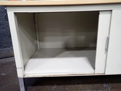 58" X26" X 20" Office Desk With Hutch