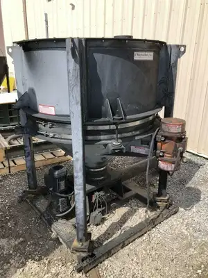 Metalfab MVSI 48″ Vibratory Shaker / Screener / Sifter 1.5HP 2150force/lbs