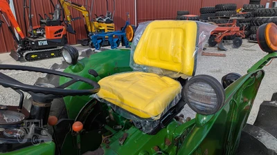 USED 1976 JOHN DEERE 2040