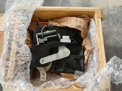 New | in-Stock KOMATSU PB9230-1 Switchgears British Columbia CA | Lenmark #1426987