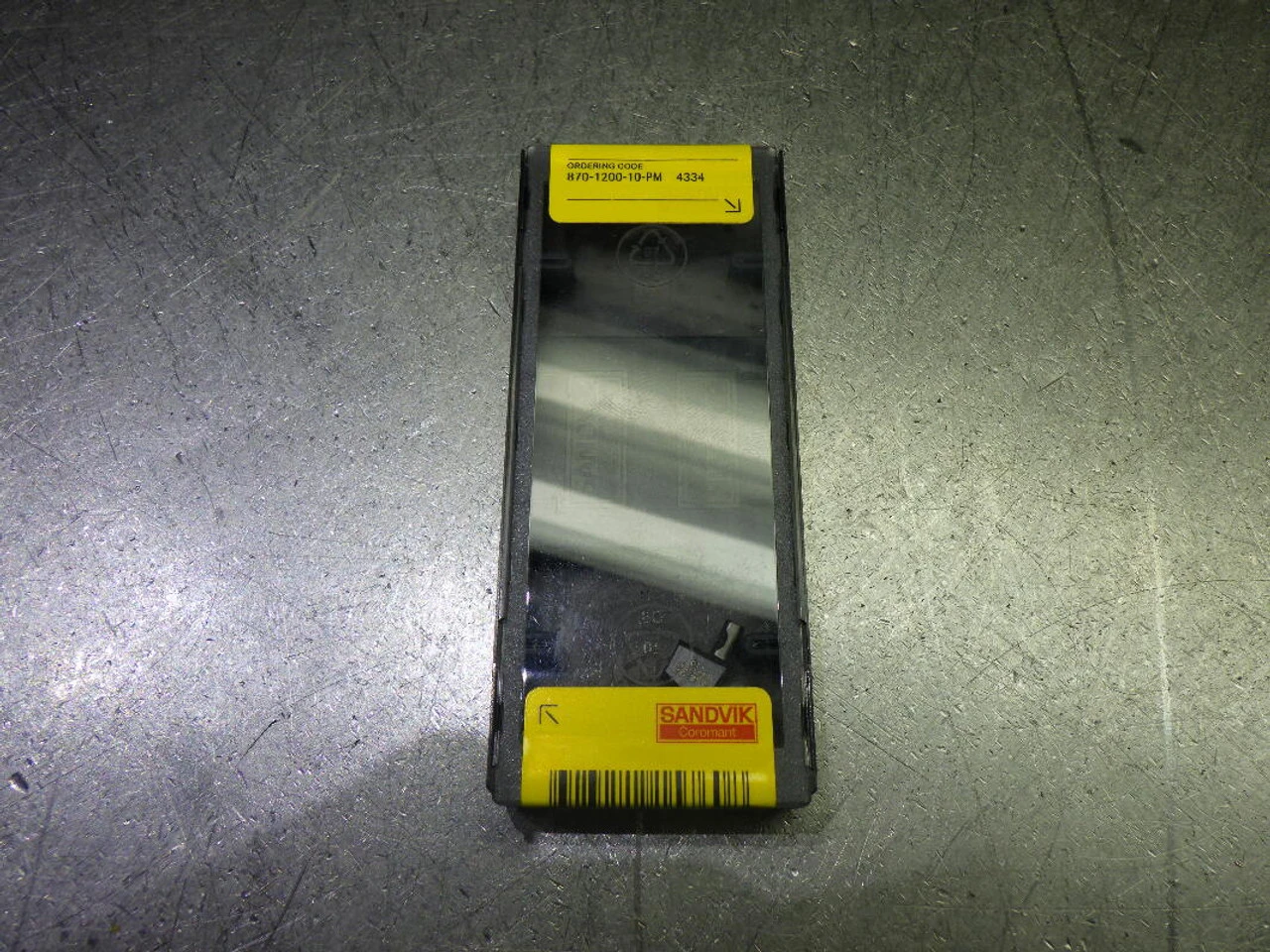 Sandvik 12mm Carbide Drill Tip Insert QTY2 870-1200-10-PM 4334 (LOC2337)